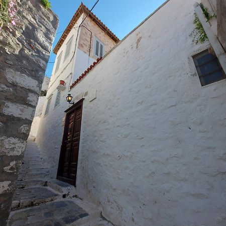 Christina'S Stone House Apartment Hydra  Bagian luar foto