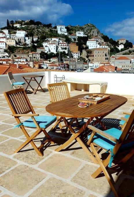 Christina'S Stone House Apartment Hydra  Bagian luar foto