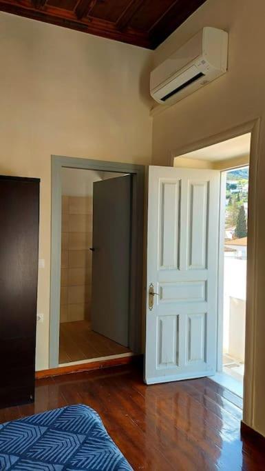 Christina'S Stone House Apartment Hydra  Bagian luar foto