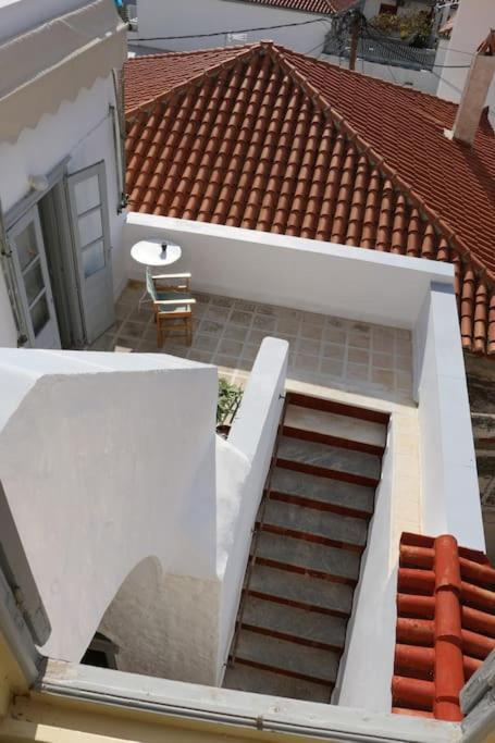 Christina'S Stone House Apartment Hydra  Bagian luar foto