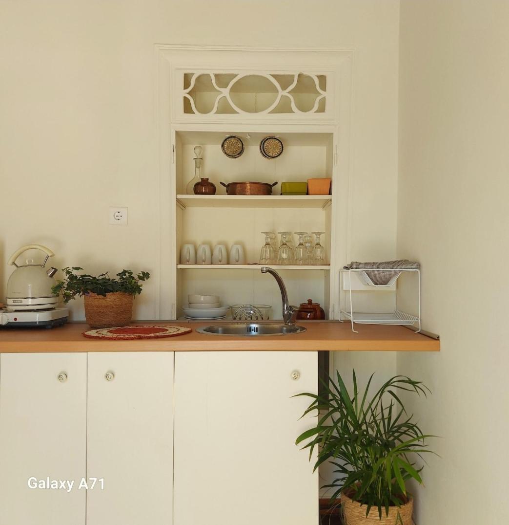 Christina'S Stone House Apartment Hydra  Bagian luar foto