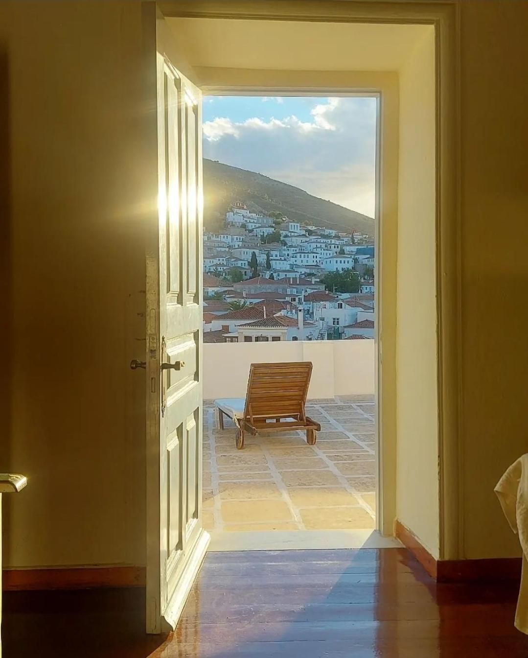 Christina'S Stone House Apartment Hydra  Bagian luar foto
